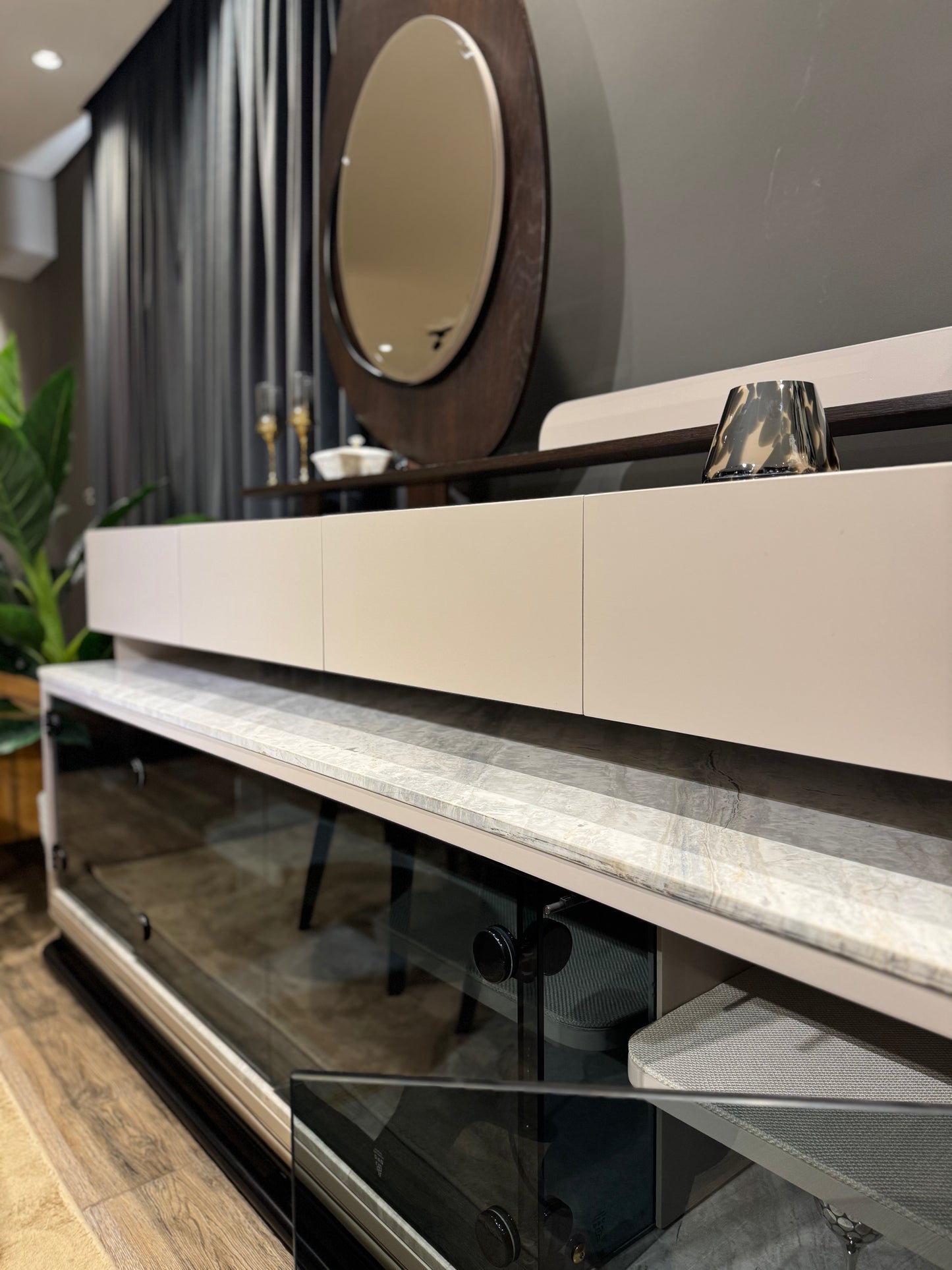 Avellino Dining Room