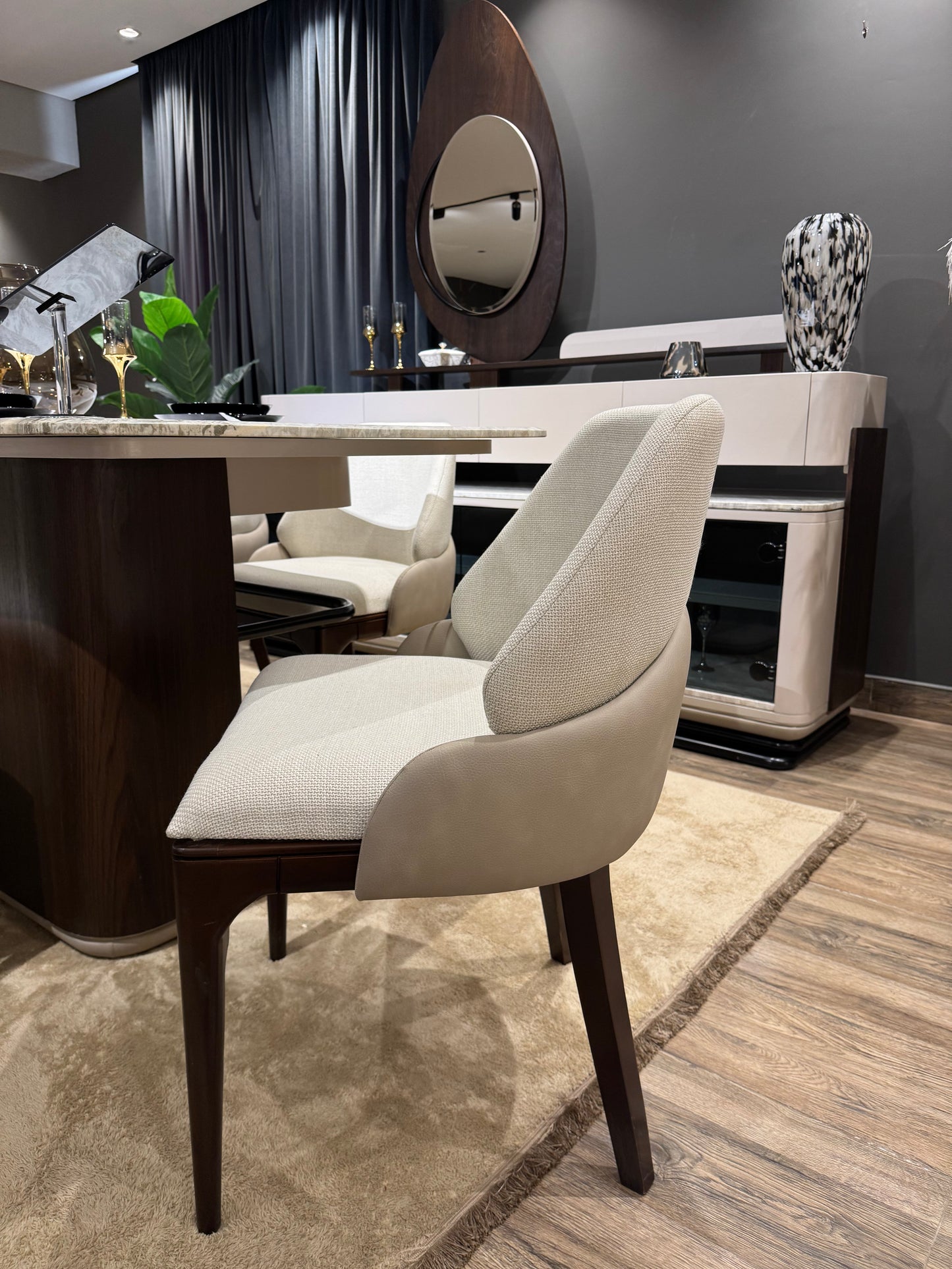 Avellino Dining Room