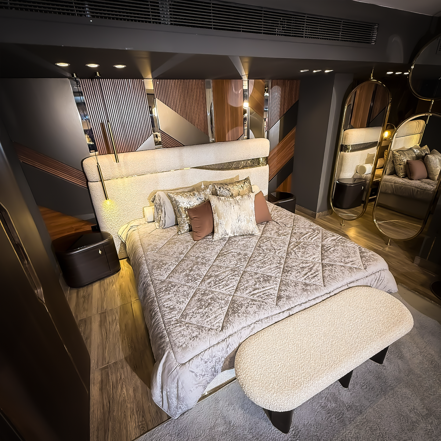 Bed room Pending (gold and brown ) 29