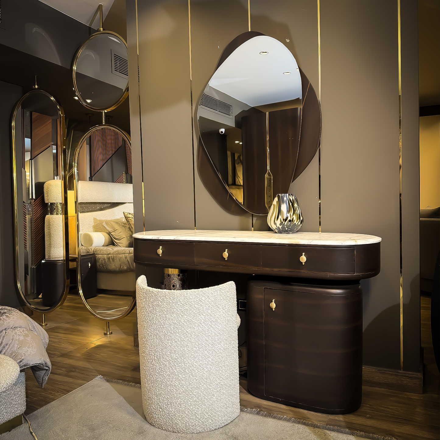 Bed room Pending (gold and brown ) 29