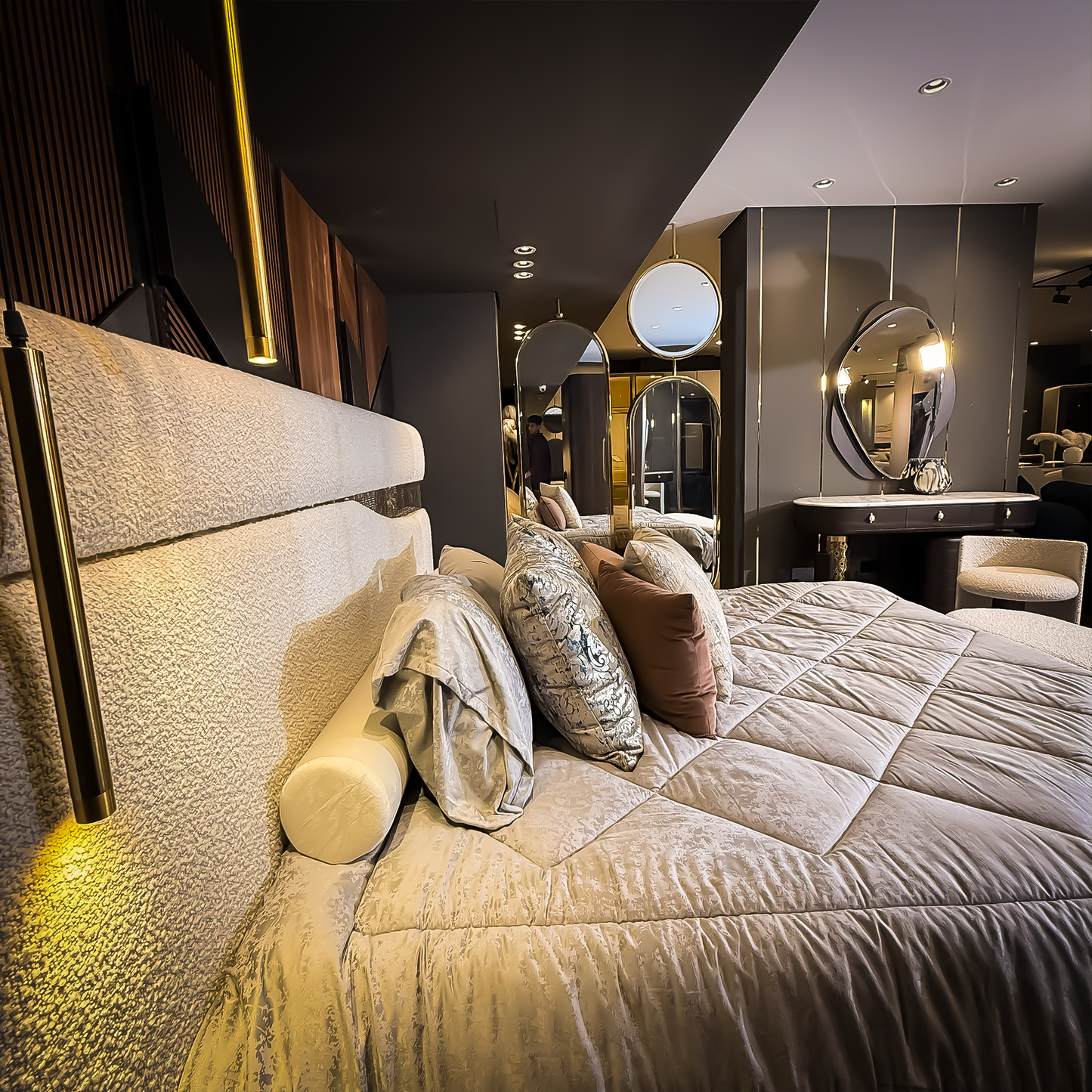 Bed room Pending (gold and brown ) 29