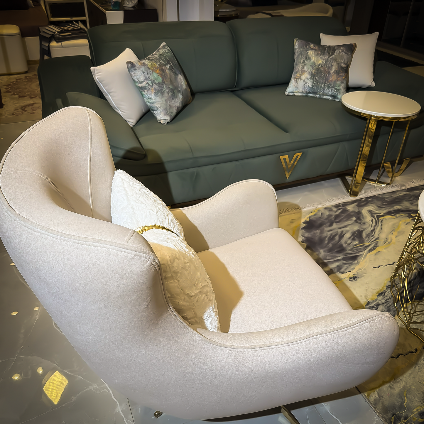 Beige and green Salon