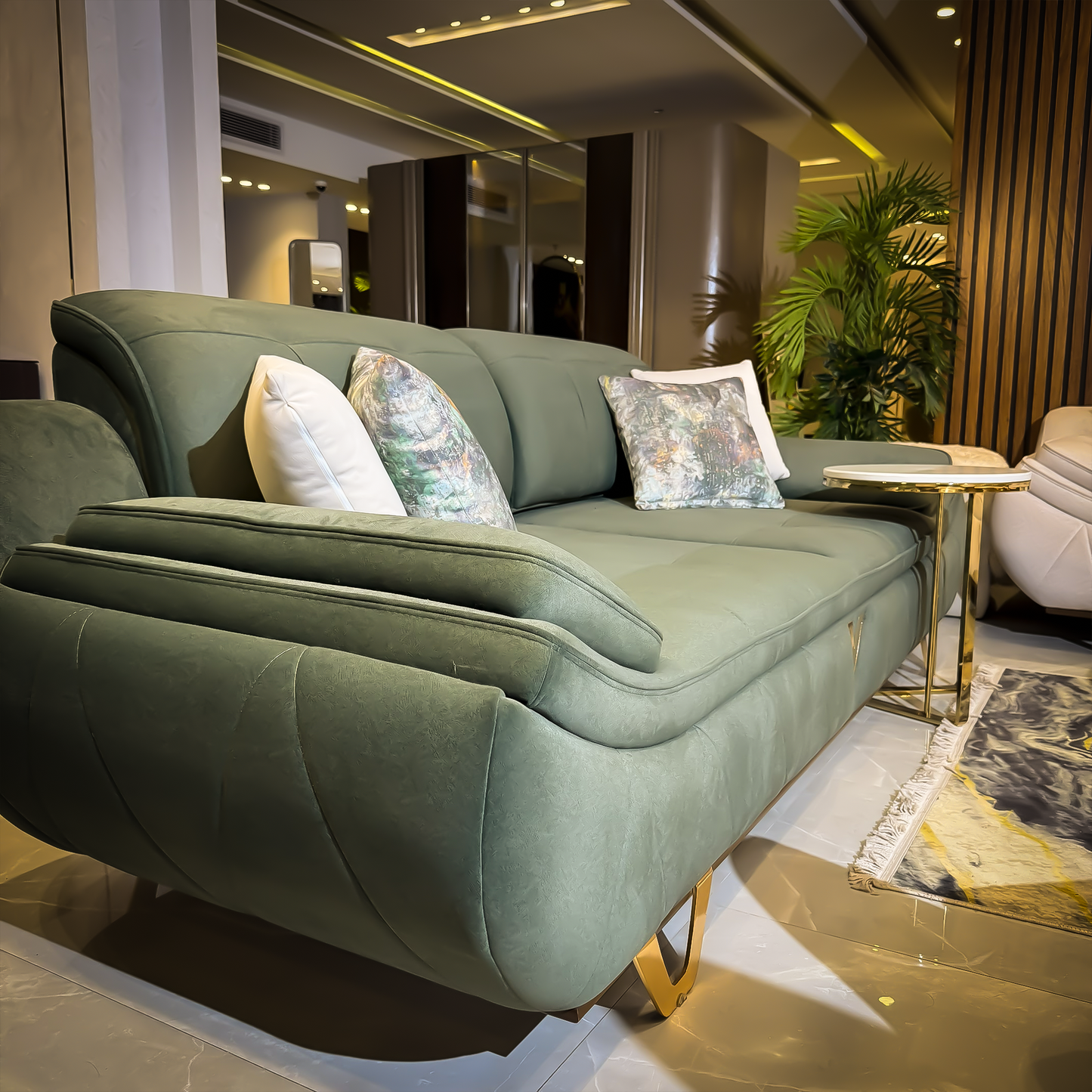 Beige and green Salon