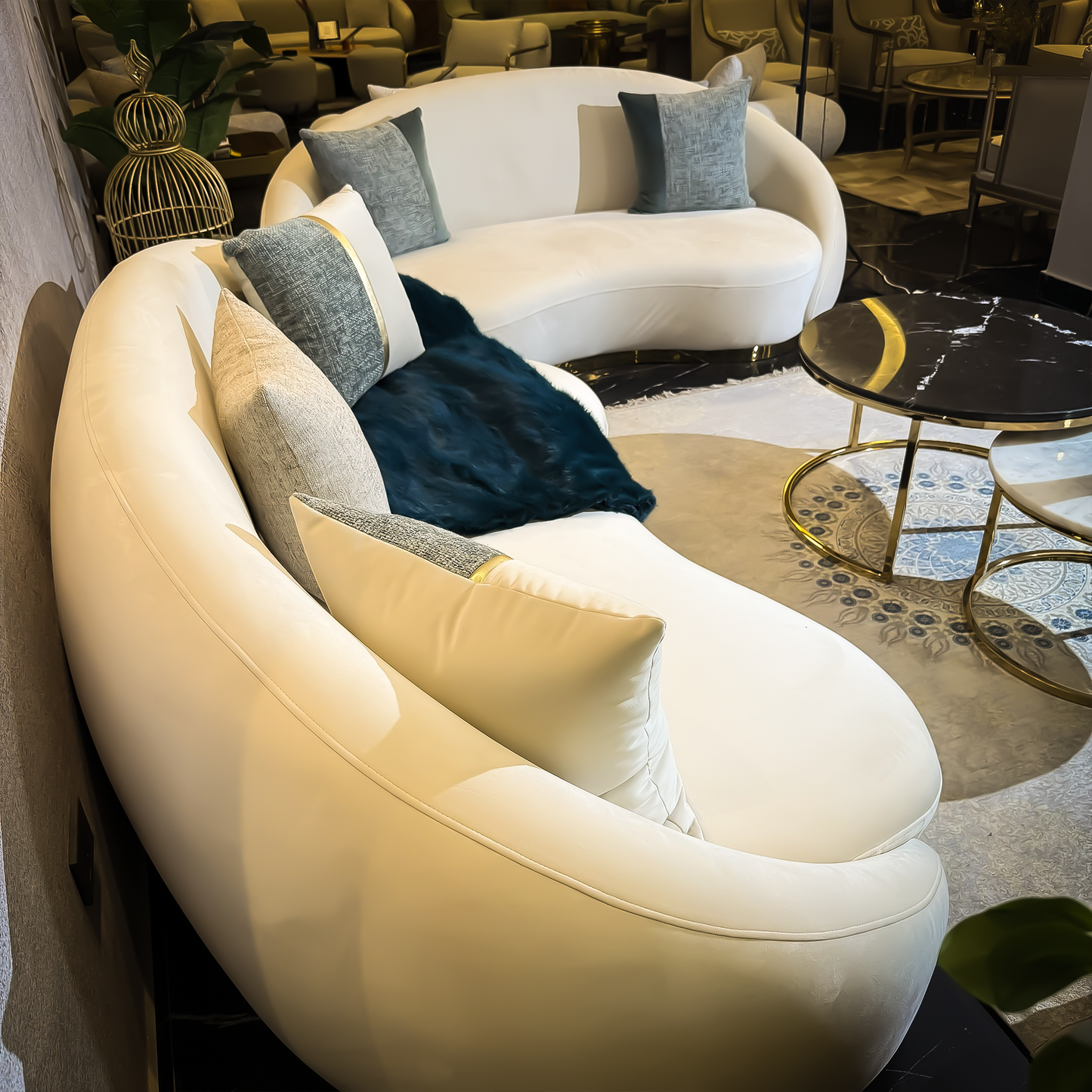 Vanquish Living Room