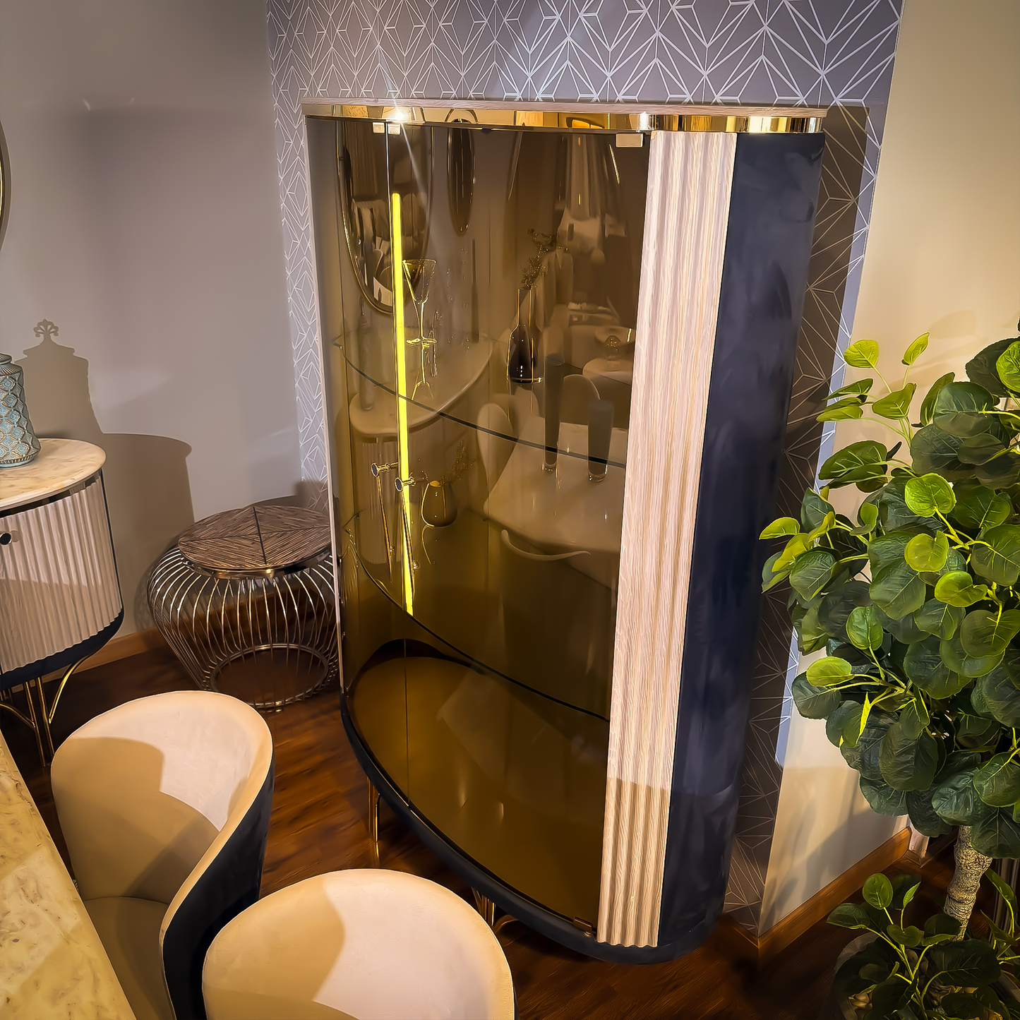 Panamera Dining room